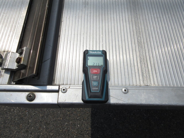 三菱ふそうキャンタークレーン5段小型（2t・3t）[写真15]