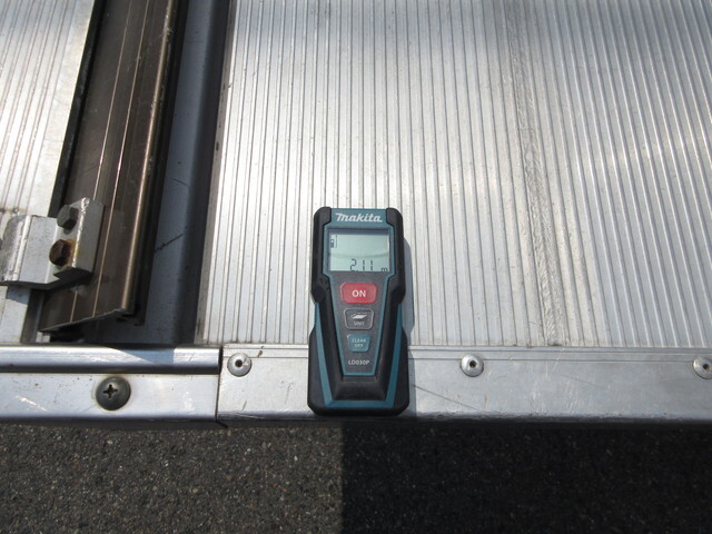 三菱ふそうキャンタークレーン5段小型（2t・3t）[写真16]