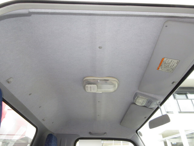 三菱ふそうキャンタークレーン5段小型（2t・3t）[写真24]