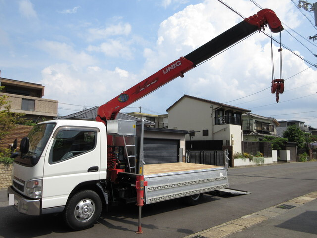 三菱ふそうキャンタークレーン5段小型（2t・3t）[写真03]