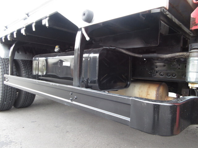 三菱ふそうキャンタークレーン5段小型（2t・3t）[写真32]