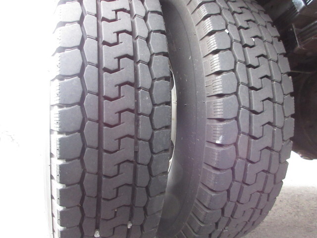 三菱ふそうキャンタークレーン5段小型（2t・3t）[写真34]