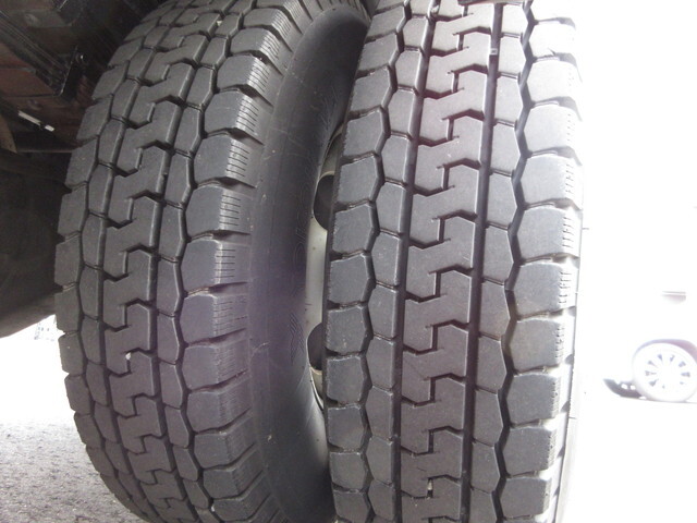 三菱ふそうキャンタークレーン5段小型（2t・3t）[写真38]