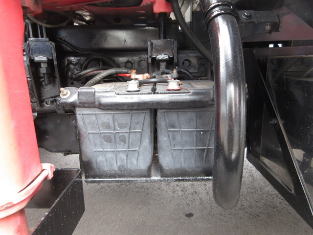 三菱ふそうキャンタークレーン5段小型（2t・3t）[写真39]