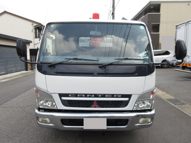 三菱ふそうキャンタークレーン5段小型（2t・3t）[写真07]