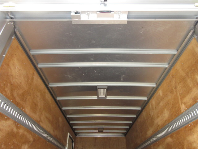 トヨタトヨエースパネルバン小型（2t・3t）[写真10]