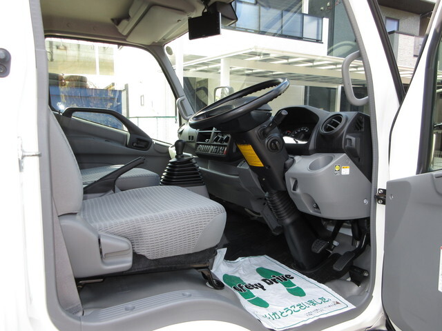 トヨタトヨエースパネルバン小型（2t・3t）[写真15]