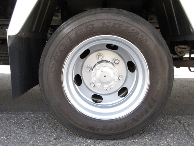 トヨタトヨエースパネルバン小型（2t・3t）[写真32]