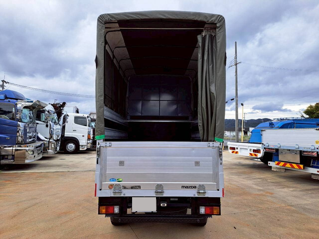 マツダボンゴカーテン車小型（2t・3t）[写真05]