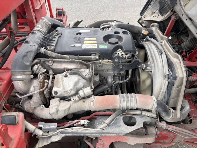 いすゞエルフコンテナ専用車小型（2t・3t）[写真29]