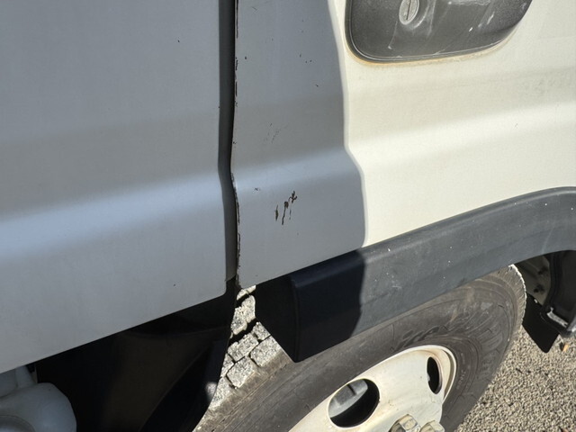 いすゞエルフローダーダンプ小型（2t・3t）[写真35]