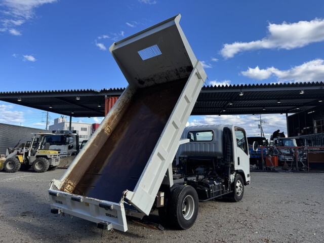 いすゞエルフローダーダンプ小型（2t・3t）[写真08]