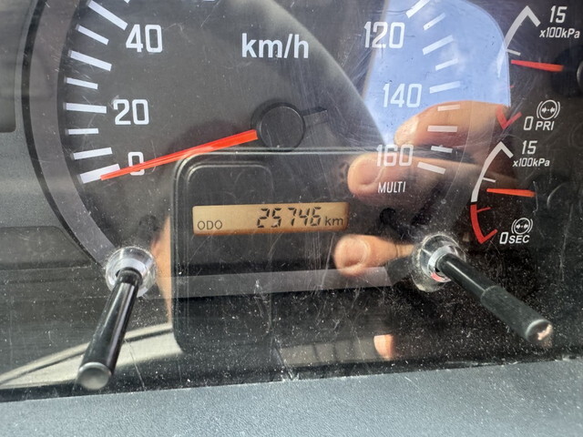 いすゞフォワードクレーン4段中型（4t）[写真14]