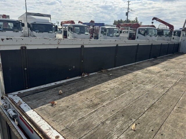 いすゞフォワードクレーン4段中型（4t）[写真24]