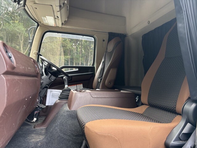 日野レンジャーアルミバン中型（4t）[写真22]