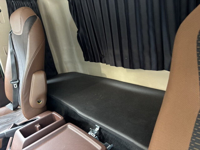 日野レンジャーアルミバン中型（4t）[写真24]