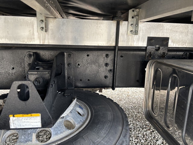 日野レンジャーアルミバン中型（4t）[写真29]