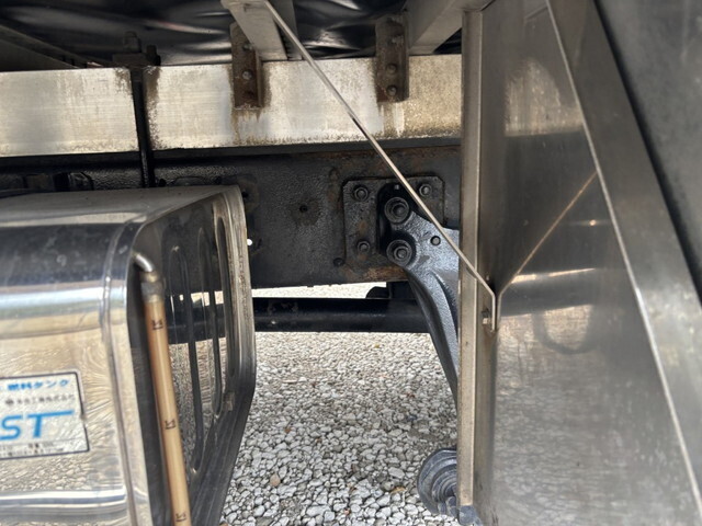 日野レンジャーアルミバン中型（4t）[写真31]