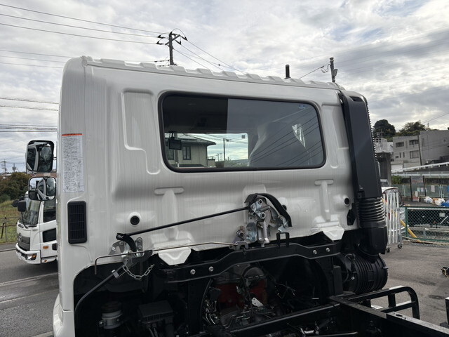 日野レンジャーダンプ増トン（6t・8t）[写真16]