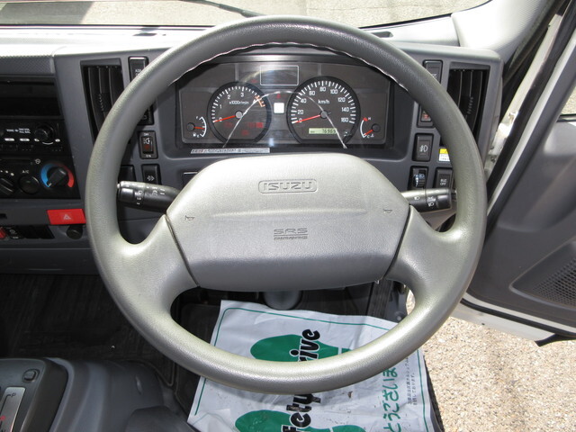 いすゞエルフアルミウイング小型（2t・3t）[写真22]