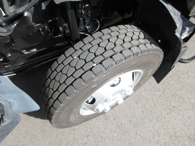 いすゞエルフアルミウイング小型（2t・3t）[写真34]