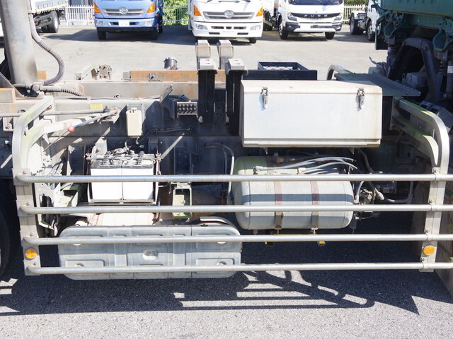 いすゞフォワード深ダンプ（土砂禁ダンプ）増トン（6t・8t）[写真16]