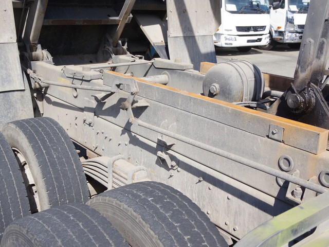 いすゞフォワード深ダンプ（土砂禁ダンプ）増トン（6t・8t）[写真06]