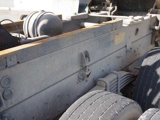 いすゞフォワード深ダンプ（土砂禁ダンプ）増トン（6t・8t）[写真07]