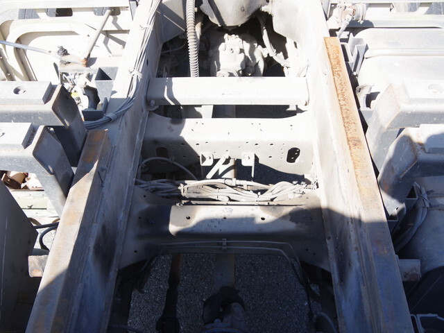 いすゞフォワード深ダンプ（土砂禁ダンプ）増トン（6t・8t）[写真08]