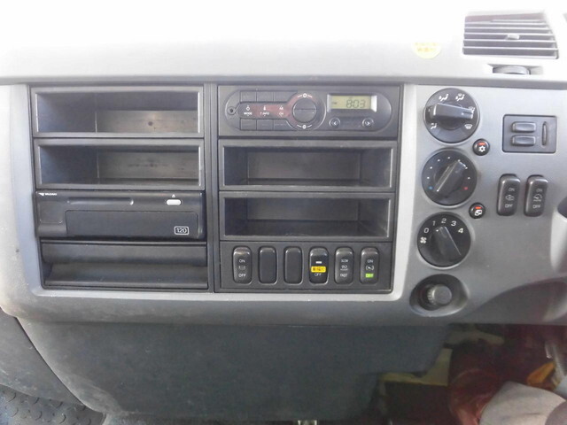 三菱ふそうファイターアルミブロック増トン（6t・8t）[写真17]