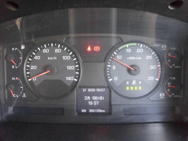 三菱ふそうファイターアルミブロック増トン（6t・8t）[写真18]