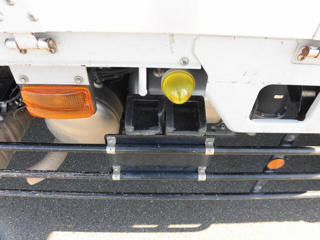 三菱ふそうファイターアルミブロック増トン（6t・8t）[写真23]