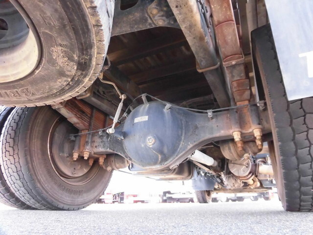 三菱ふそうファイターアルミブロック増トン（6t・8t）[写真08]