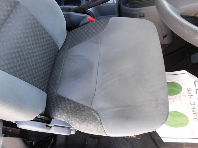 いすゞフォワードアルミウイング中型（4t）[写真21]