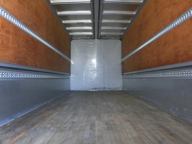 いすゞフォワードアルミウイング中型（4t）[写真07]