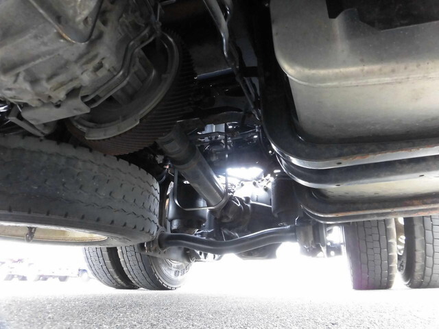 日野プロフィアトレーラーヘッド（トラクターヘッド）大型（10t）[写真14]