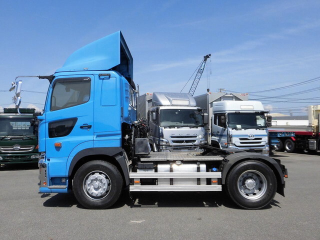 日野プロフィアトレーラーヘッド（トラクターヘッド）大型（10t）[写真04]