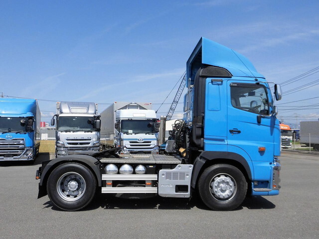 日野プロフィアトレーラーヘッド（トラクターヘッド）大型（10t）[写真05]