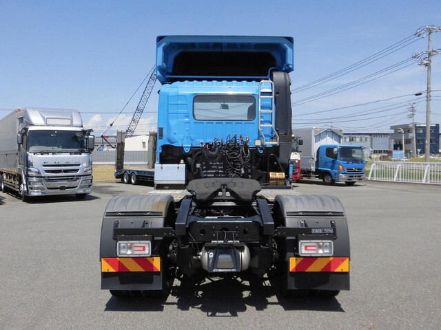 日野プロフィアトレーラーヘッド（トラクターヘッド）大型（10t）[写真06]