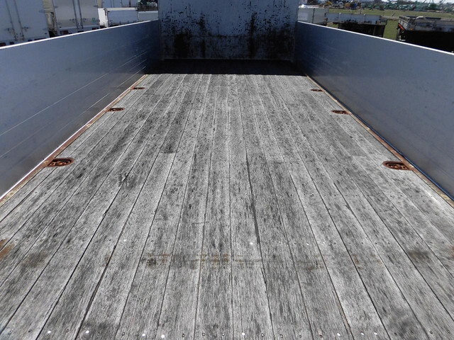 日野レンジャーアルミブロック中型（4t）[写真07]