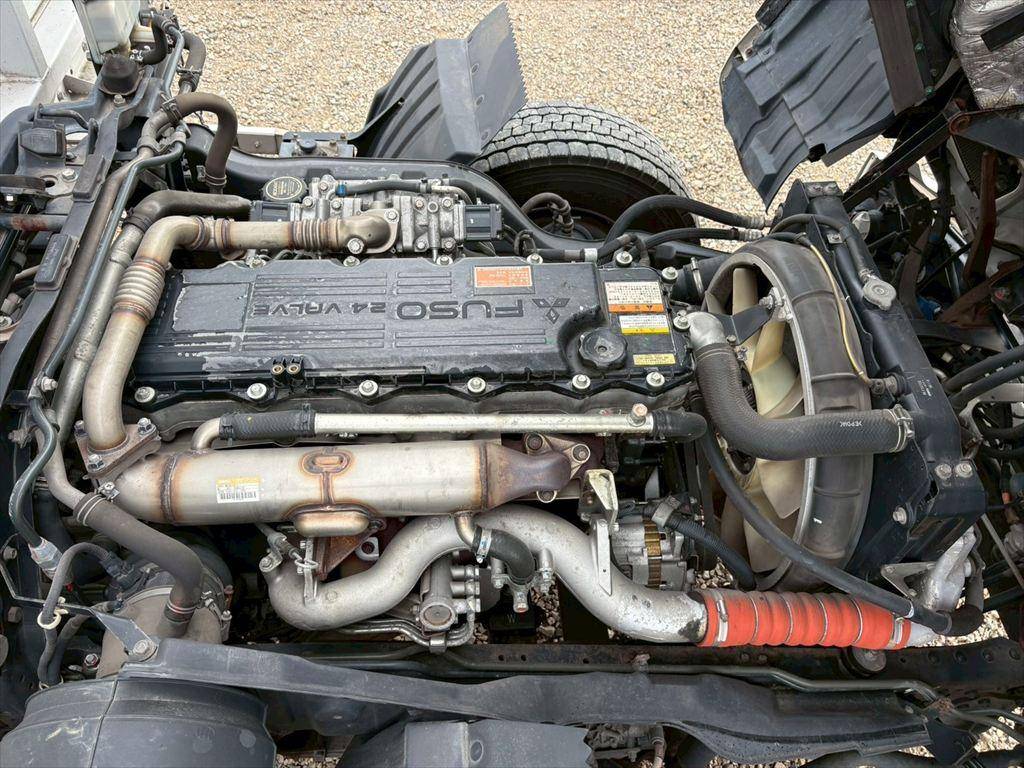 三菱ふそうファイターアルミウイング増トン（6t・8t）[写真19]