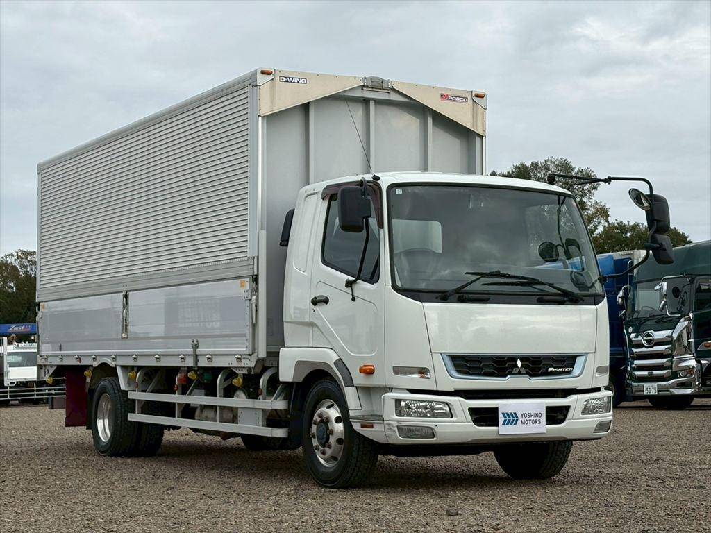 三菱ふそうファイターアルミウイング増トン（6t・8t）[写真02]