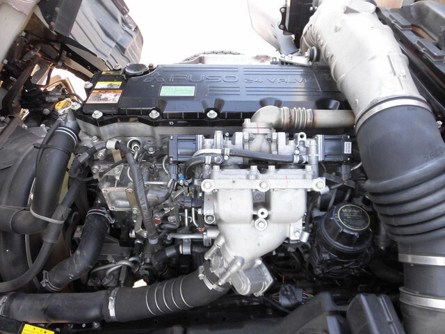 三菱ふそうファイター平ボディ中型（4t）[写真21]