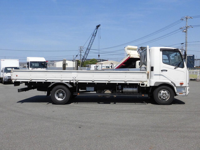 三菱ふそうファイター平ボディ中型（4t）[写真05]
