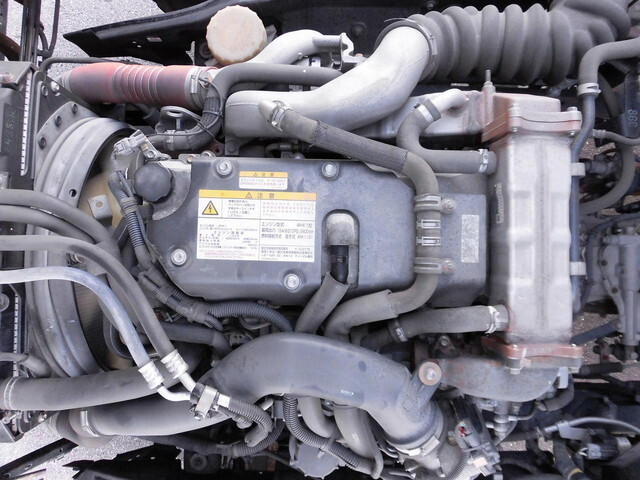 いすゞフォワードアルミウイング中型（4t）[写真21]