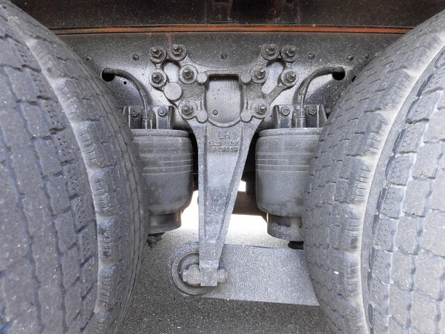 UDトラックスその他の車種アルミブロック大型（10t）[写真15]