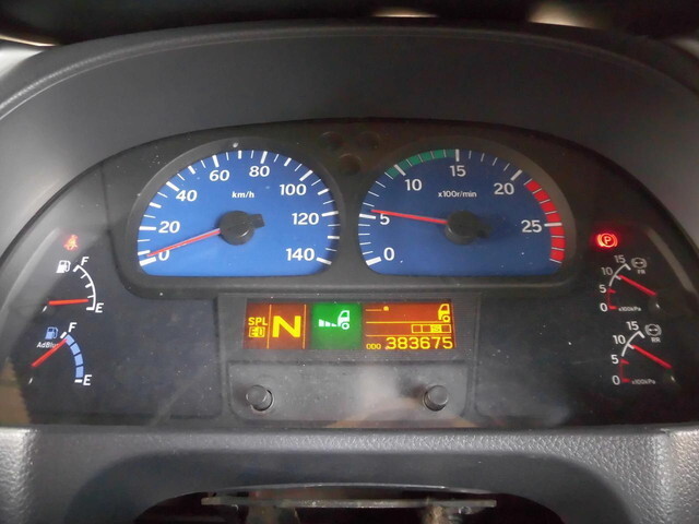 UDトラックスその他の車種アルミブロック大型（10t）[写真19]