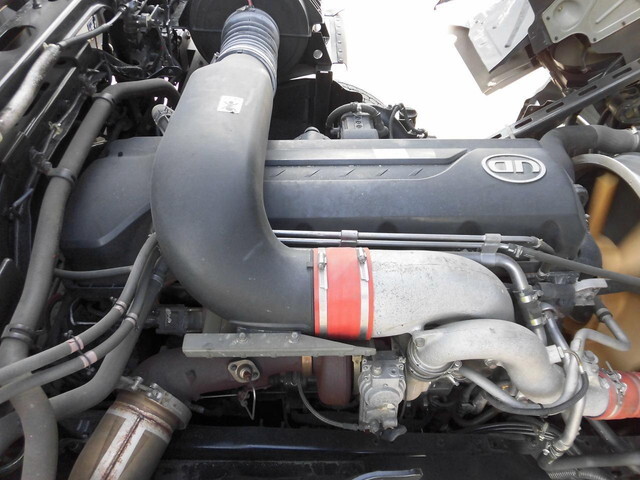 UDトラックスその他の車種アルミブロック大型（10t）[写真22]