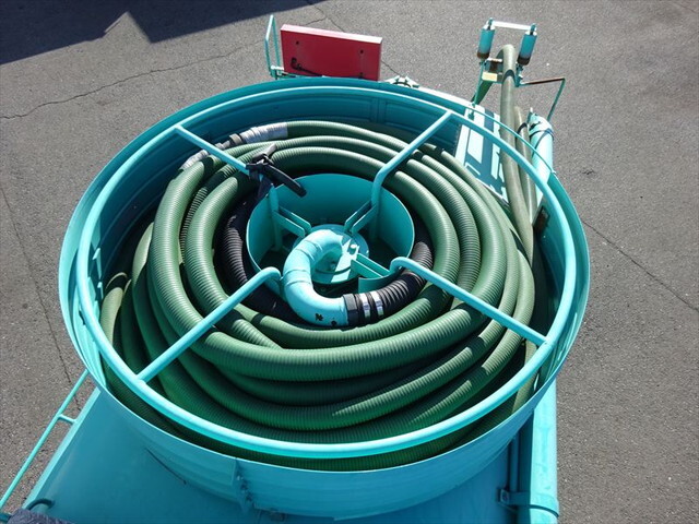 三菱ふそうキャンターバキュームカー小型（2t・3t）[写真18]