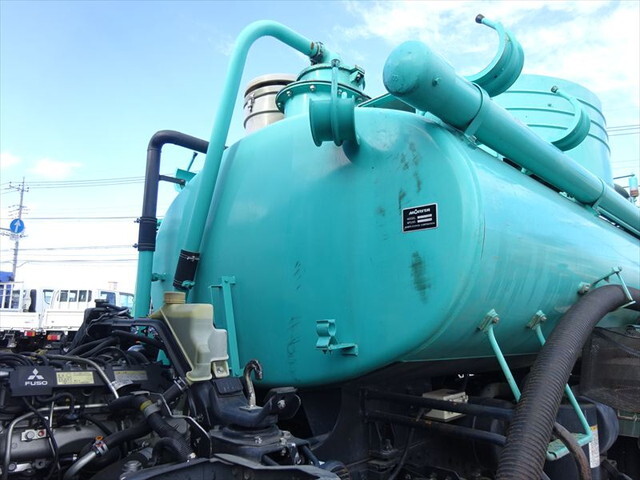 三菱ふそうキャンターバキュームカー小型（2t・3t）[写真34]